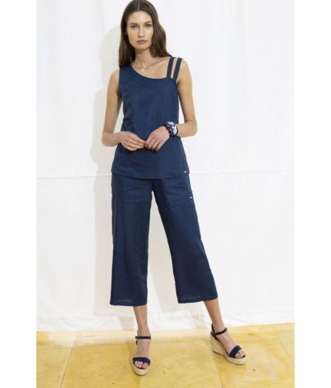 Maloka Aten Top - Elegant Women's Tops | Faroma