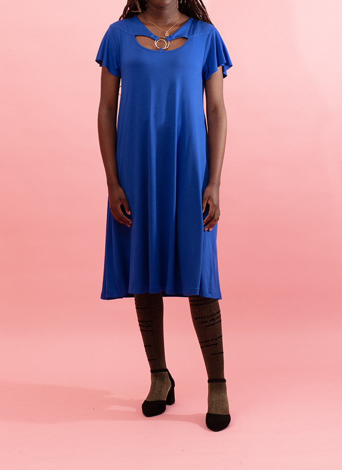 Vestido com promenor de argola metálica Lade