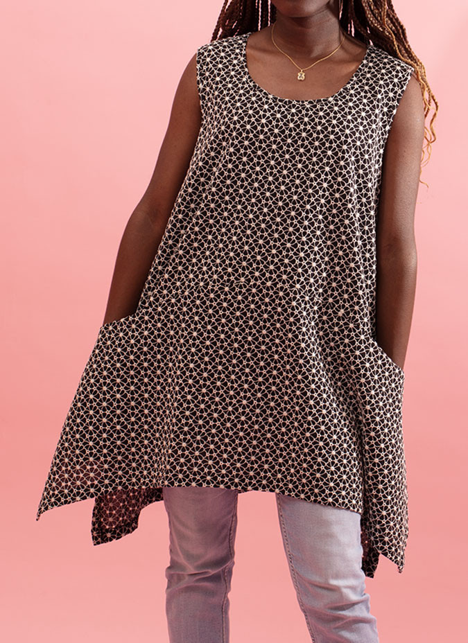 Top com volumetria e textura de flores Nogent