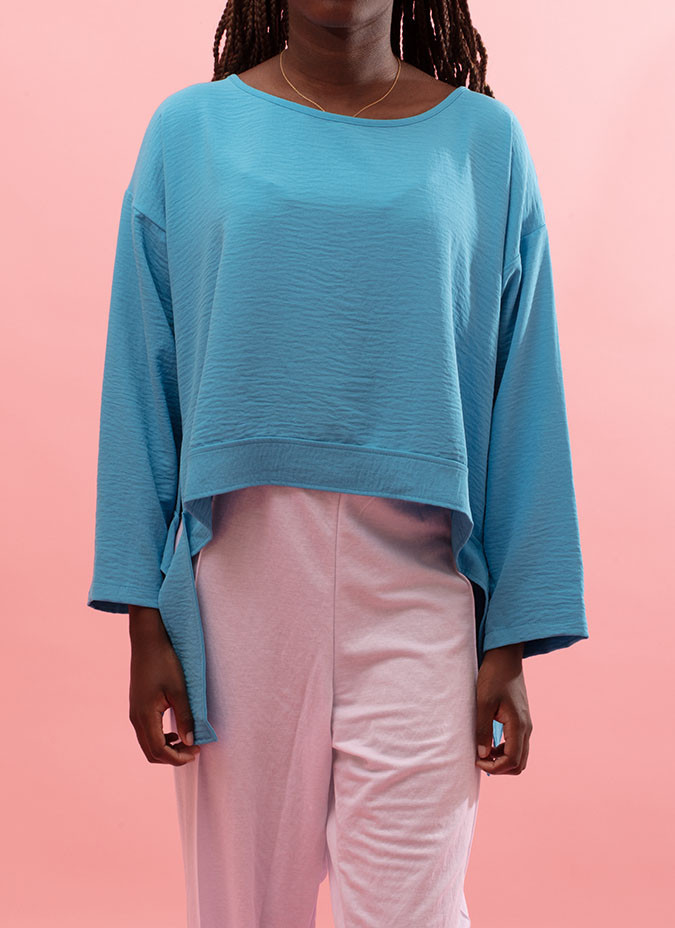 Top with side bow and 3/4 sleeve Nox