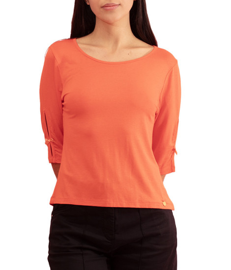T-shirt Julia com Manga 3/4 e Laços Paul Brial - T-shirts Femininas com Manga 3/4 e Laços | Faroma