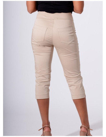 Maloka Sheyla Cropped Trousers - Stylish Women's 3/4 Trousers | Faroma