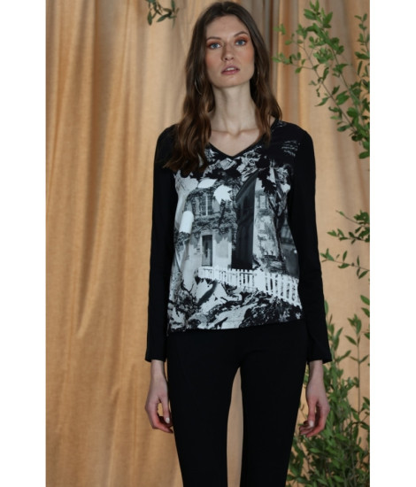 Maloka Alair T-shirt - Joyful Women's T-shirts | Faroma