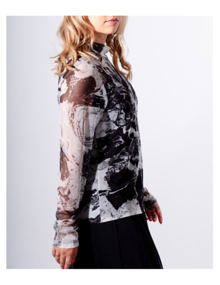 Maloka Elisy T-shirt - Elegant Women's T-shirts | Faroma