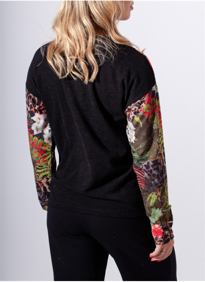T-shirt Symone Maloka - T-shirts Femininas com Charme | Faroma