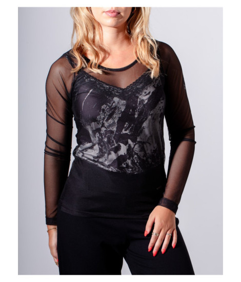T-shirt Yuri Maloka - T-shirts Femininas Modernas | Faroma 2