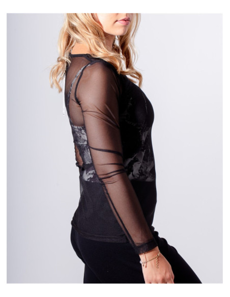 T-shirt Yuri Maloka - T-shirts Femme Modernes | Faroma