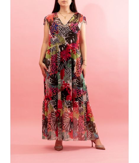 Maloka Folamy - Light and Flowing Women's Fashion | Faroma 2