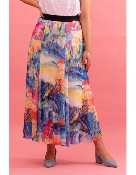 Maloka Jeorge - Women's Fashion with Strong Personality | Faroma