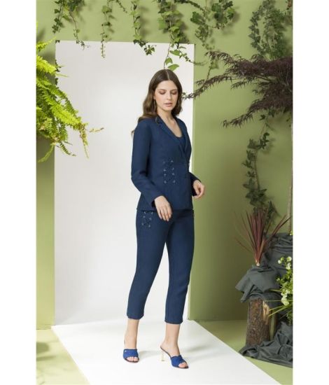 Maloka Vitrus - Women's Fashion with Vitality | Faroma 2