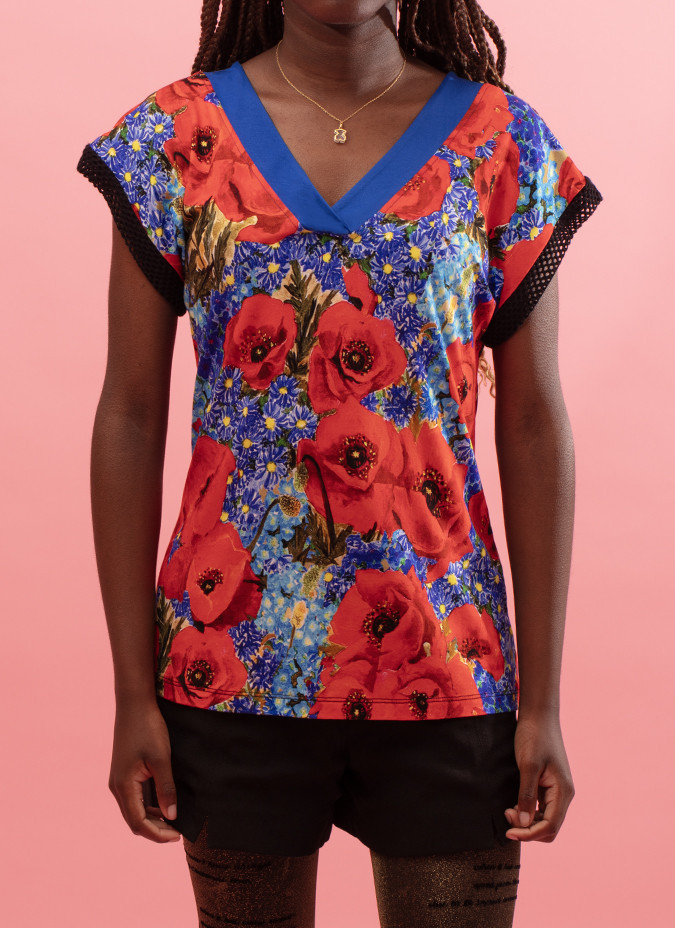 T-shirt  macia decote em bico Gimena