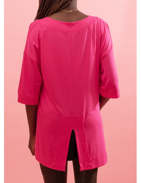 Lisbeth lightweight T-shirt with pocket detail